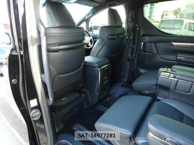 Toyota ALPHARD 2022-05 8005490-16