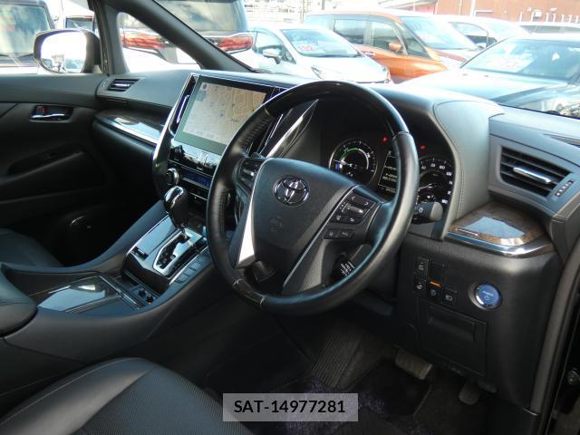 Toyota ALPHARD 2022-05 8005490-3