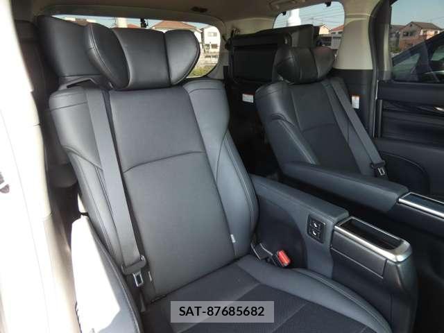 Toyota ALPHARD 2020-06 8005499-6