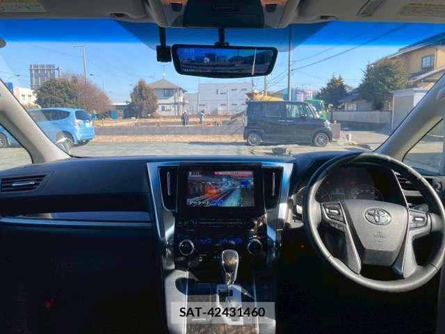Toyota ALPHARD 2015-02 8006855-2