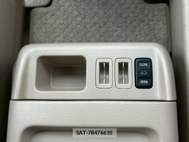 Toyota ALPHARD 2003-06 8007486-17