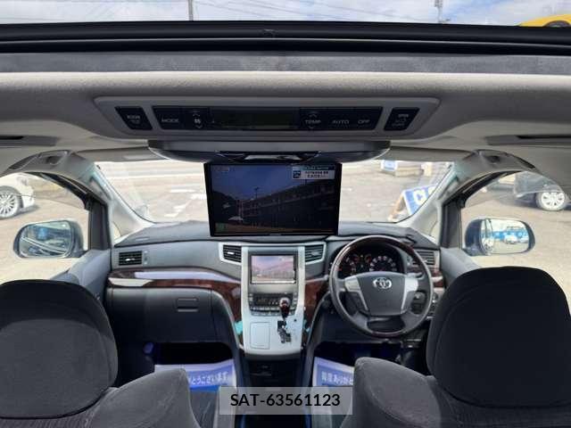 Toyota ALPHARD 2011-12 8009469-2