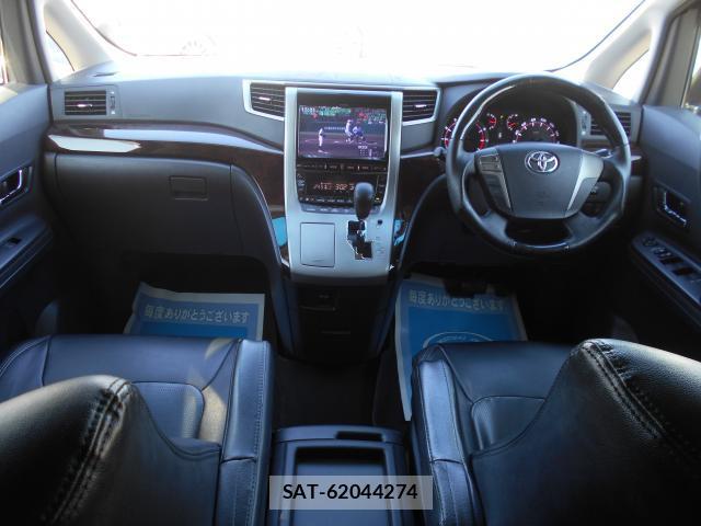 Toyota ALPHARD 2013-05 8009472-2