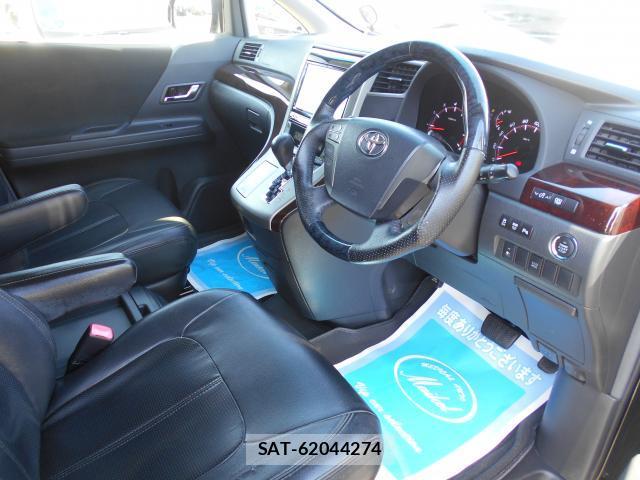 Toyota ALPHARD 2013-05 8009472-6