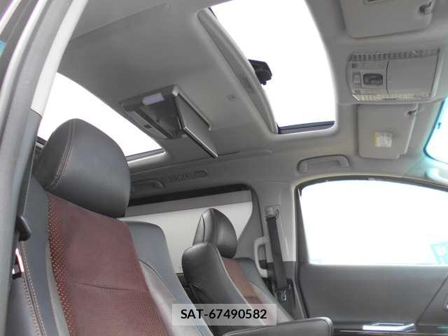 Toyota ALPHARD 2014-04 8009475-16