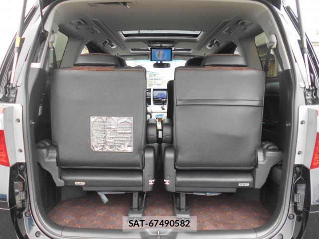 Toyota ALPHARD 2014-04 8009475-18