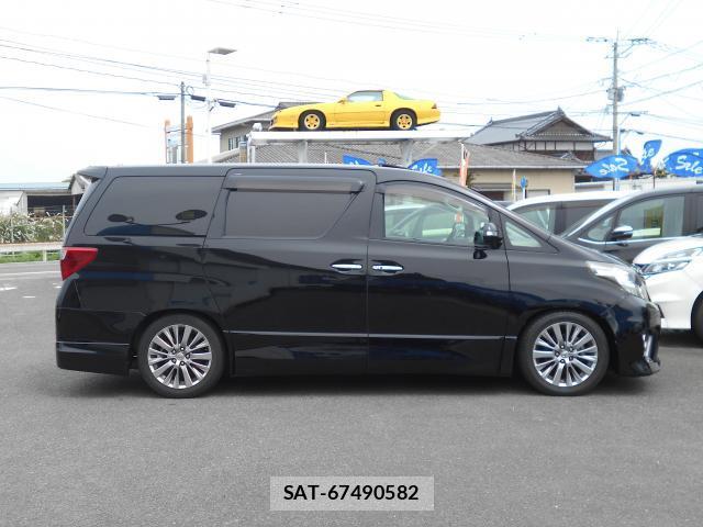 Toyota ALPHARD 2014-04 8009475-3