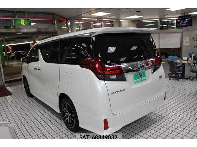 Toyota ALPHARD 2016-11 8010192-10