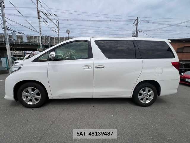 Toyota ALPHARD 2014-09 8010379-13