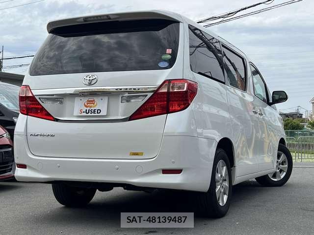 Toyota ALPHARD 2014-09 8010379-3