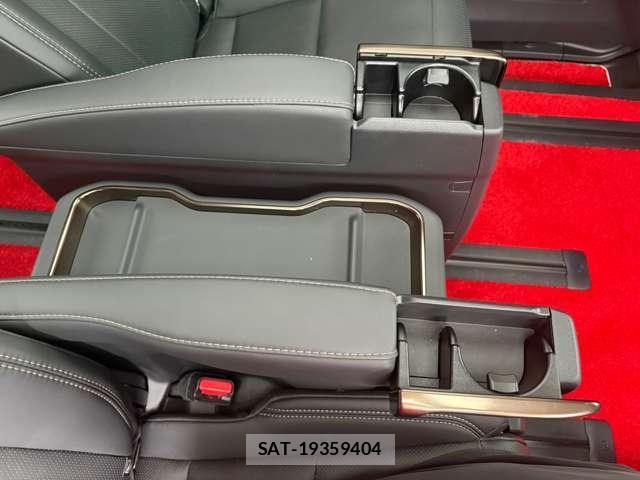 Toyota ALPHARD 2024-12 8011568-14