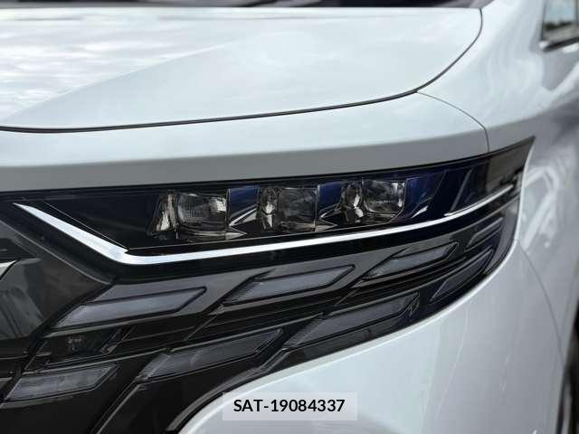 Toyota ALPHARD 2024-12 8011571-3