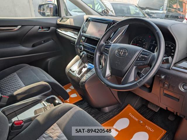 Toyota ALPHARD 2015-11 8011809-2