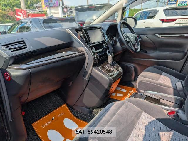 Toyota ALPHARD 2015-11 8011809-5