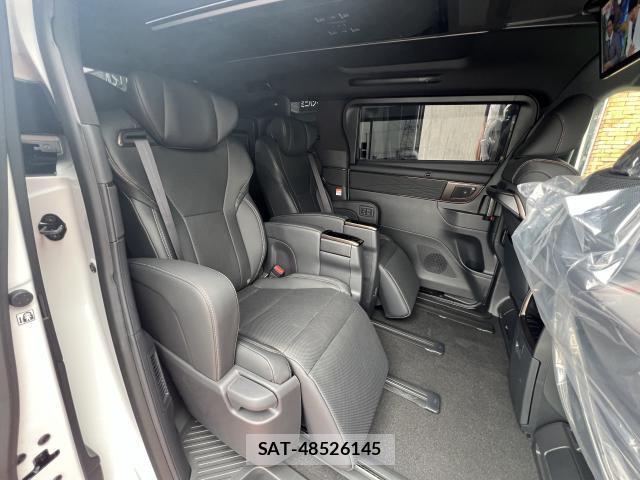 Toyota ALPHARD 2026-03 8012052-2