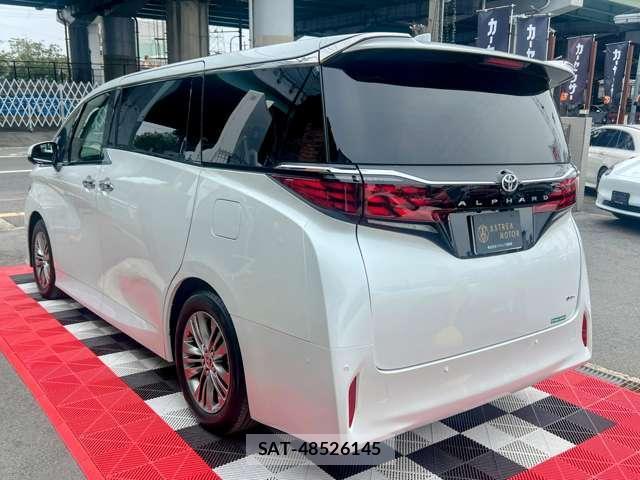 Toyota ALPHARD 2026-03 8012052-6