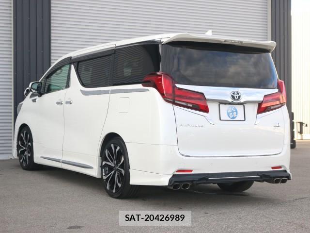 Toyota ALPHARD HYBRID 2021-07 8004037-14