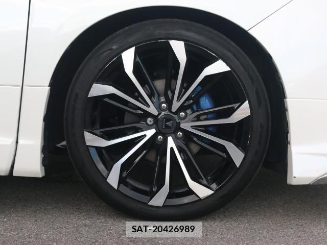 Toyota ALPHARD HYBRID 2021-07 8004037-8