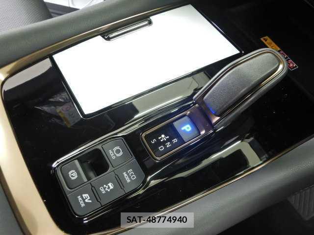 Toyota ALPHARD HYBRID 2025-11 8011003-9