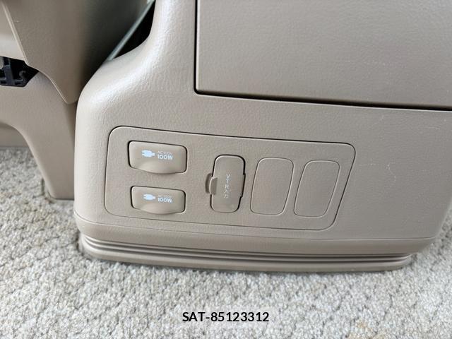 Toyota ALPHARD 2003-07 8007922-17