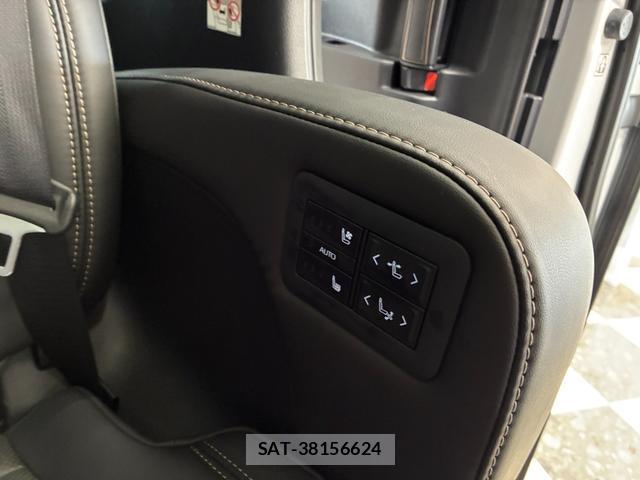 Toyota ALPHARD 2024-11 8003058-16