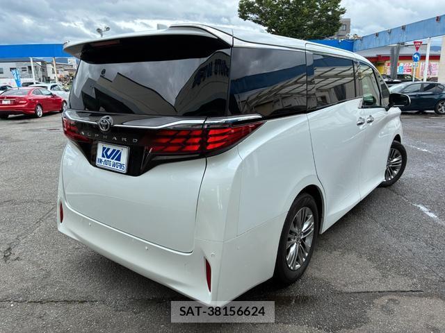 Toyota ALPHARD 2024-11 8003058-2