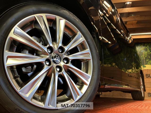 Toyota ALPHARD 2022-11 8003895-12