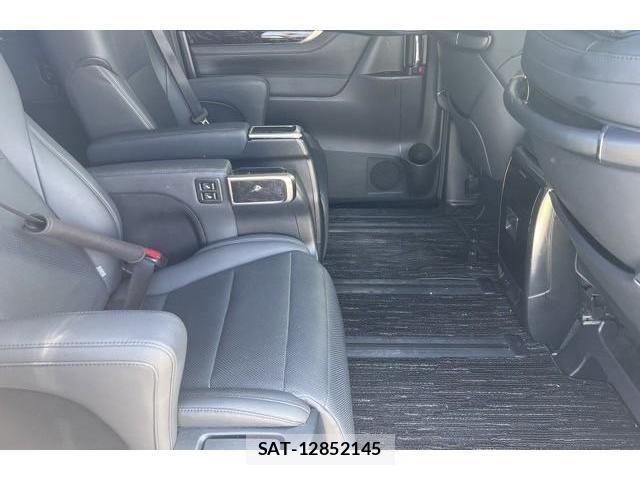 Toyota ALPHARD 2022-05 8004275-4