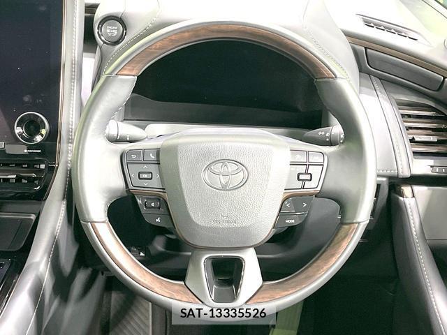 Toyota ALPHARD 2023-11 8004886-13