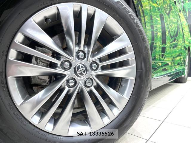 Toyota ALPHARD 2023-11 8004886-15