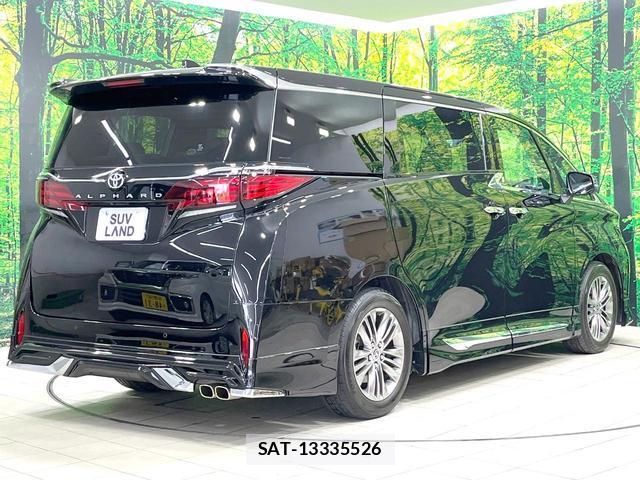 Toyota ALPHARD 2023-11 8004886-18