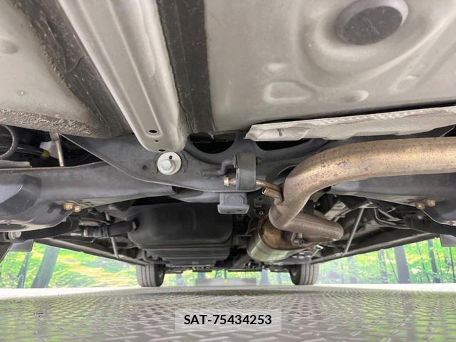 Toyota ALPHARD 2018-04 8004916-19