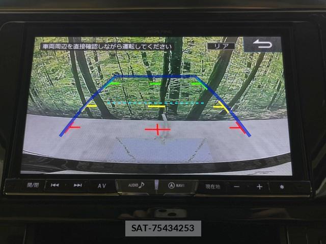 Toyota ALPHARD 2018-04 8004916-3