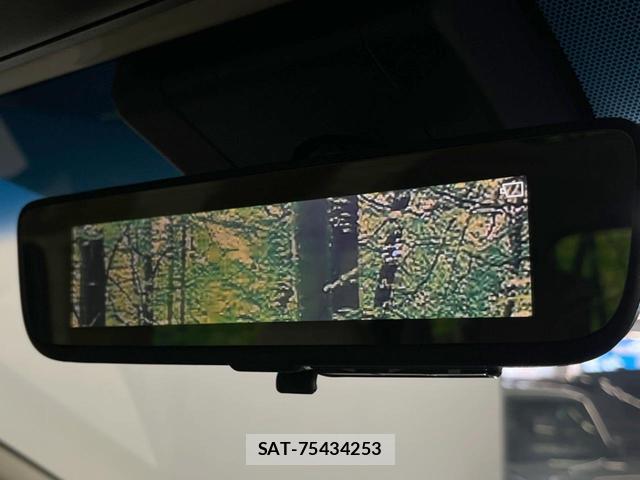 Toyota ALPHARD 2018-04 8004916-6