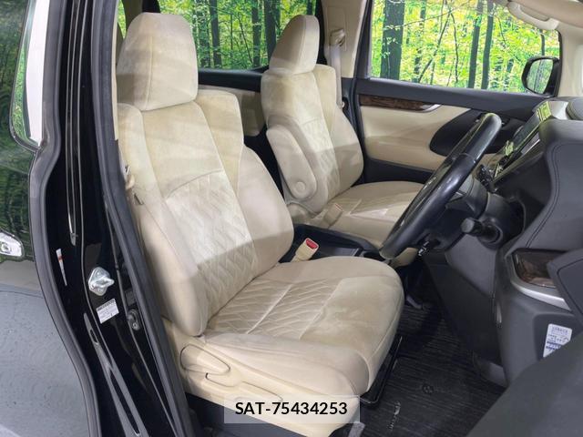 Toyota ALPHARD 2018-04 8004916-8