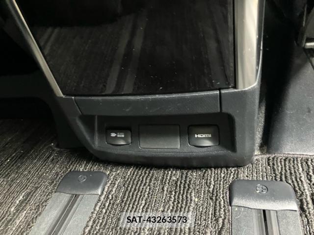 Toyota ALPHARD 2021-11 8006521-18