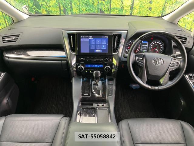 Toyota ALPHARD 2021-03 8007220-1