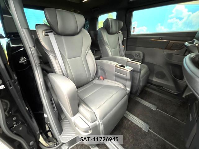 Toyota ALPHARD 2025-06 8007750-7