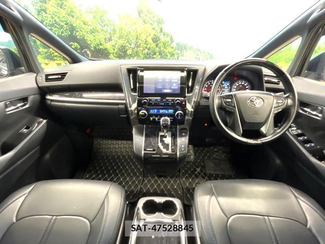 Toyota ALPHARD 2020-07 8007754-1