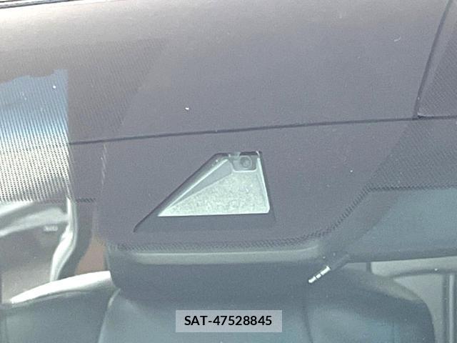 Toyota ALPHARD 2020-07 8007754-5