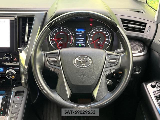 Toyota ALPHARD 2020-06 8008714-6