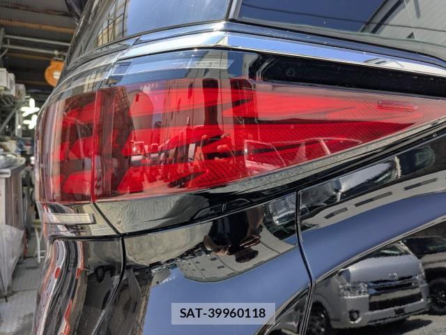 Toyota ALPHARD 2025-05 8009055-18