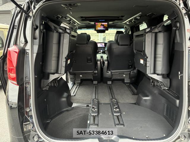 Toyota ALPHARD 2018-06 8009378-18