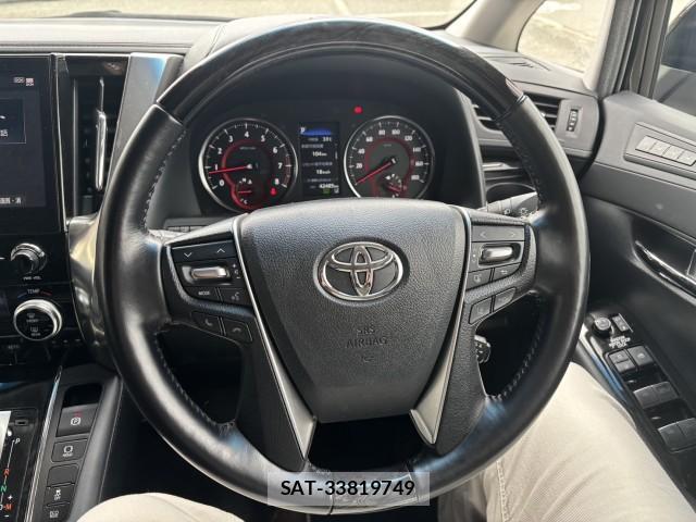 Toyota ALPHARD 2021-06 8009791-5