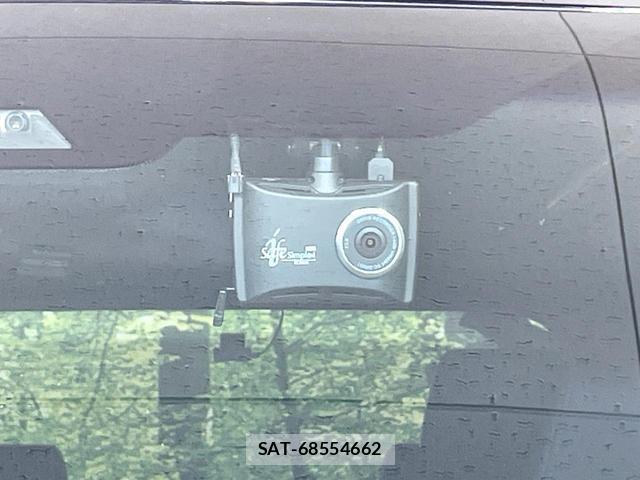 Toyota ALPHARD 2020-07 8010449-6