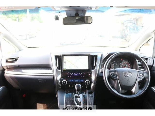 Toyota ALPHARD 2019-07 8010790-18
