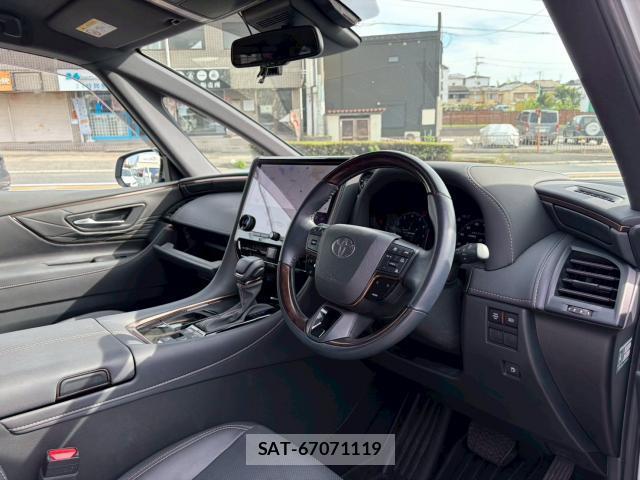 Toyota ALPHARD 2024-06 8010823-15
