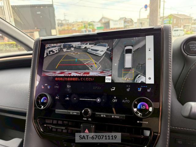 Toyota ALPHARD 2024-06 8010823-17
