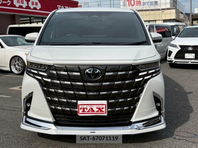 Toyota ALPHARD 2024-06 8010823-2