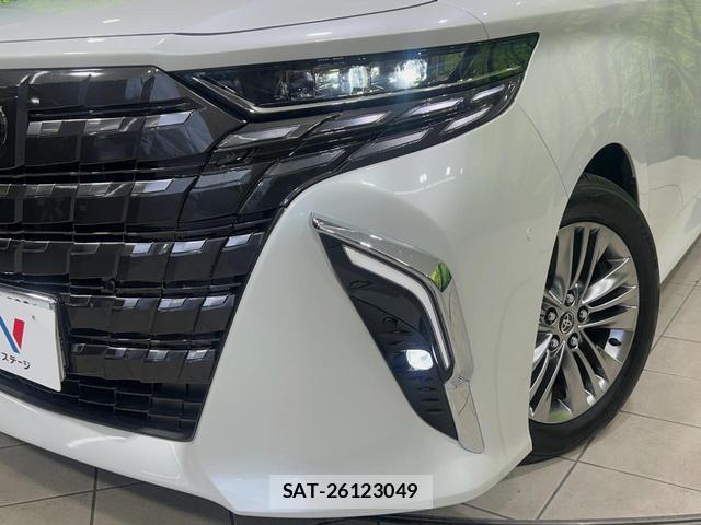 Toyota ALPHARD 2024-10 8011151-12